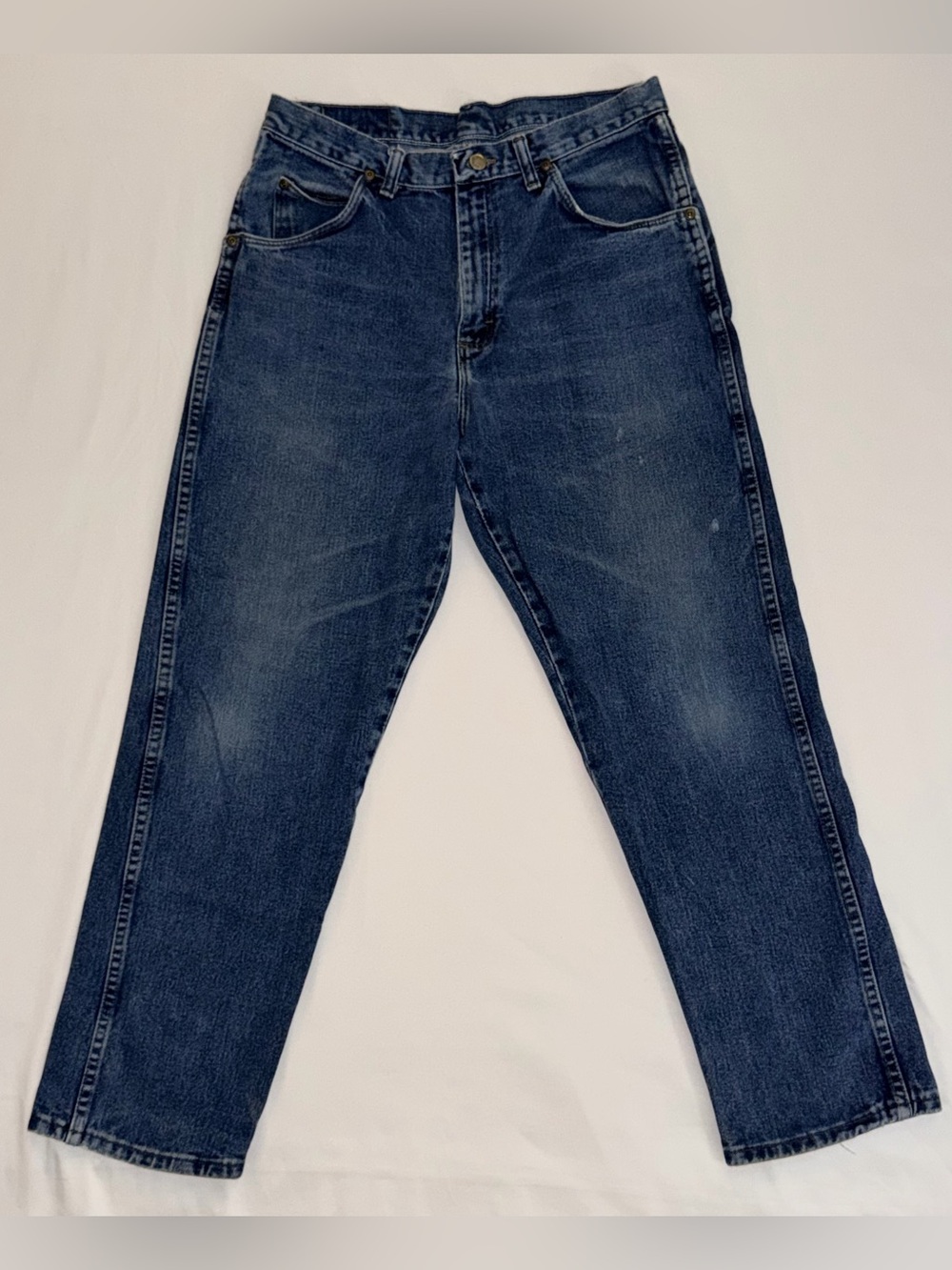 Vintage 90s Wrangler USA Retro Y2K Medium Blue Wash Denim Straight Leg Jeans 30”